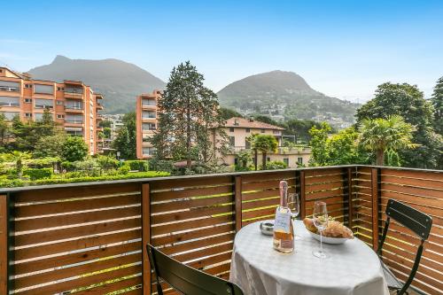 Modern apartment in Lugano - image 8