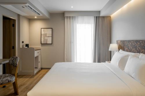 Superior Double Room image 5