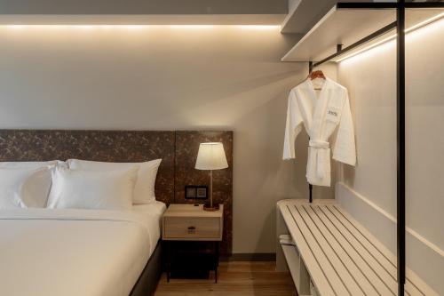 Superior Double Room image 4