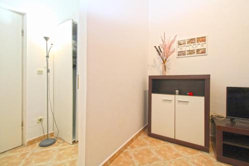 Apartment image 9
