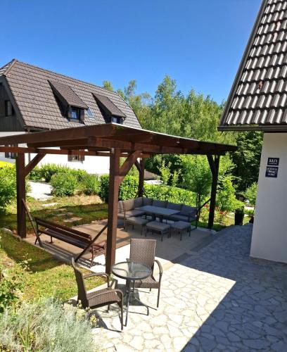 B&B Plitvice Lakes Villa Prica in 普里特維察瑟洛
