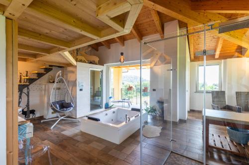 HOTELLERIE VALLE SACRA – Cintano, NY