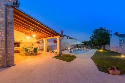 Villa Mišan by Istrialux (Villa Misan by Istrialux) in Bokordici