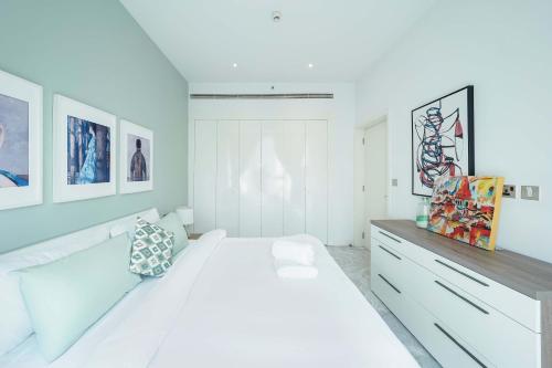 Designer 1BR Retreat With Stunning Canal View, Dubaj (fotografie 8)
