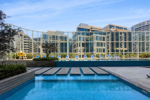 Designer 1BR Retreat With Stunning Canal View, Dubaj (fotografie 9)