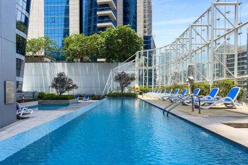 Designer 1BR Retreat With Stunning Canal View, Dubaj (fotografie 10)