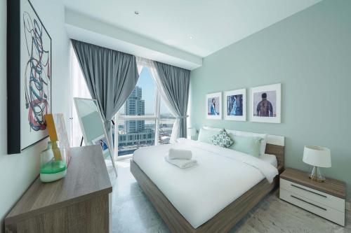 Designer 1BR Retreat With Stunning Canal View, Dubaj (fotografie 7)