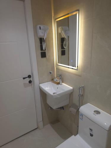 شقق مفروشة فندقية فاخرة Luxury Furnished Hotel Apartments, Medína (fotografie 11)