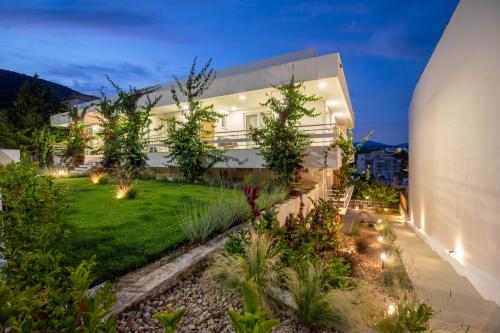 Arancia Elegant Rooms and Suites 1