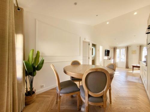 Two-Bedroom Apartment image 5