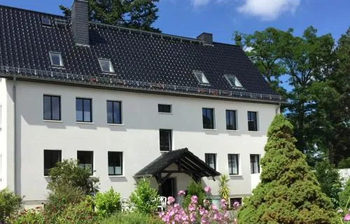 Haus am Röblinsee - Ferienwohnungen in Fürstenberg in Fürstenberg-Havel, Deutschland