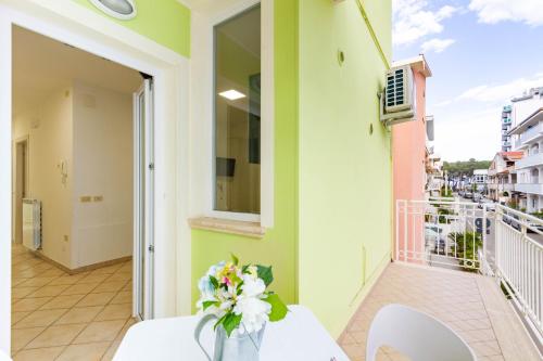 外部景觀, Appartamento Verde Mare INT A - MyHo Casa in 亞得里亞海的阿爾巴