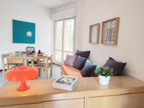 Augusta Apartment seconda fila mare Rif A820 - image 3