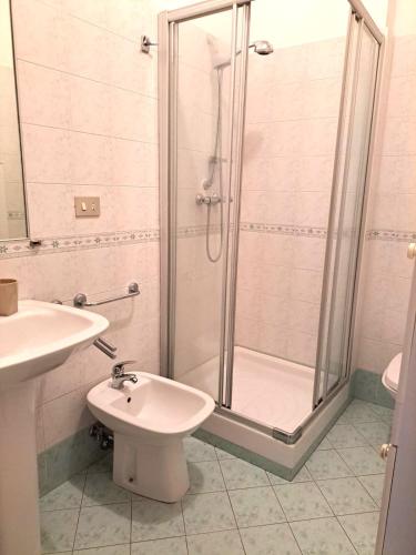 Apartment image 10