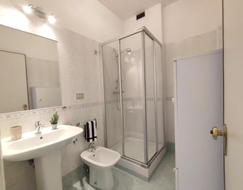Apartment image 9