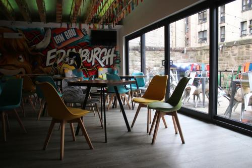 Shared lounge/TV area, Cowgate Hostel near Greyfriars Kirkyard