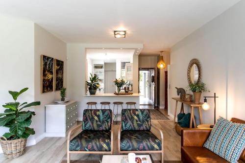 Milas Place Spacious & Comfortable at Bayview, Hermanus