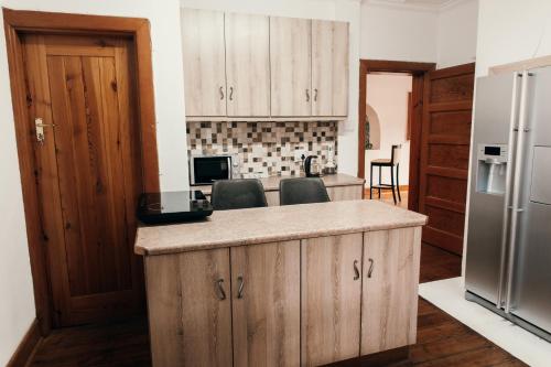 Instalaciones, Wilderness Backpackers in Wilderness