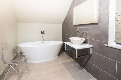 The Chequers Inn Room Type - Junior Suite