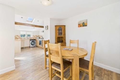 Konyha, Host & Stay - Easton Meadows Holiday Cottage in Boynton