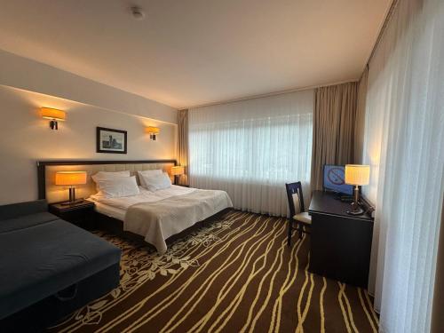Double Room with Sofa Bed