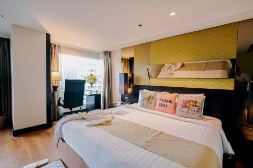 room detail thumbnail 0