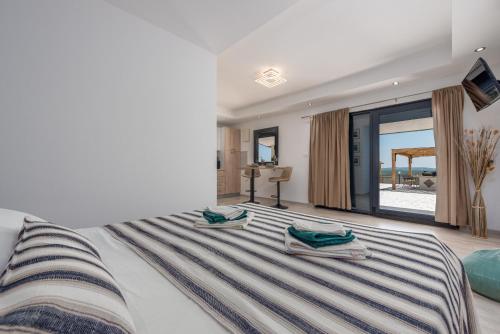 Unique Villa V with large pool in Buković