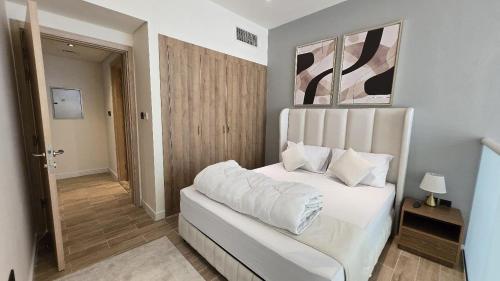 Stylish 1BR Loft TH in Rukan