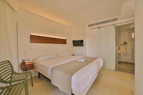 Apartamentos Azul Playa