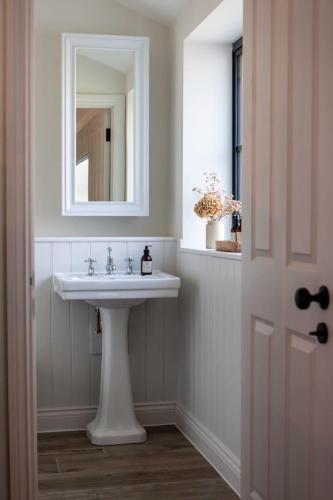 Bright open plan living - Bath - Free Parking, Bath (photo 9)