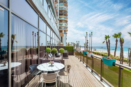 Facilities, Daniel Herzliya Hotel in Herzliya