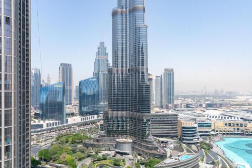 Grande Luxurious 2 BR Burj Khalifa & Fountain view - image 2