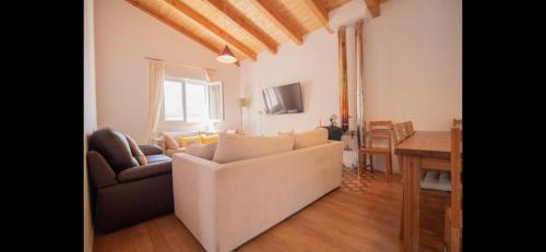 A szálláshely kívülről, La Casa del Maestro in Cerezo De Abajo