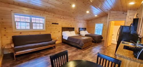 Abbot Trailside Lodging