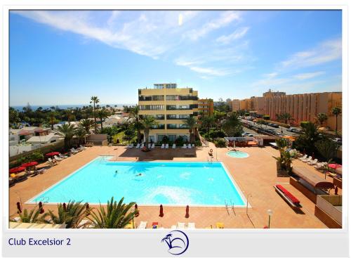 Club Excelsior II - image 6