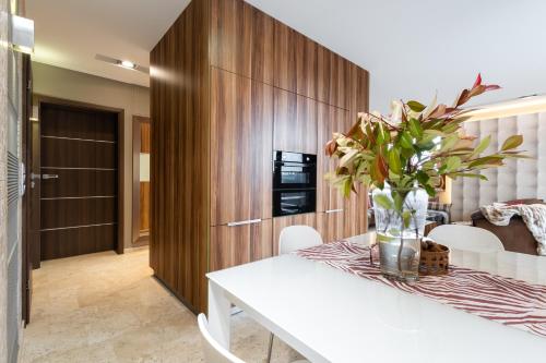 Apartament z tarasem 120m2, klimatyzacja, parking w garażu, Wrocław (photo 3)