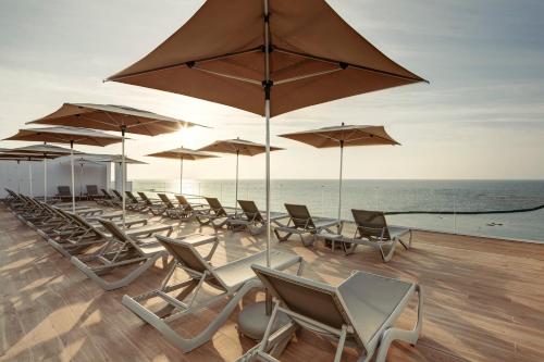 泳池, Sercotel Cruz Del Mar in 奇皮奧納市中心