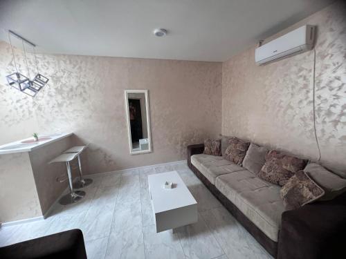 Central BG Apartment 3