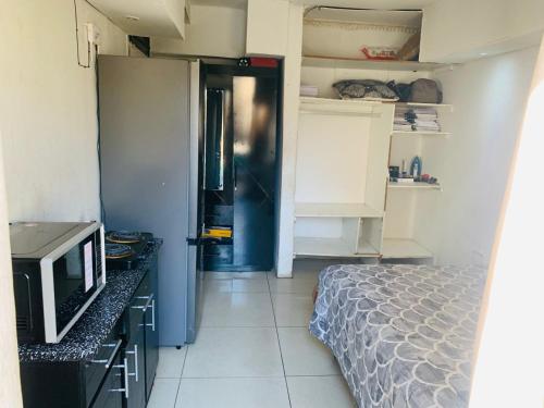Kasi Roots Living