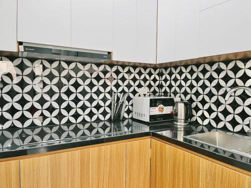 Peaceful Apartment | Prime Tay Ho Location* 202