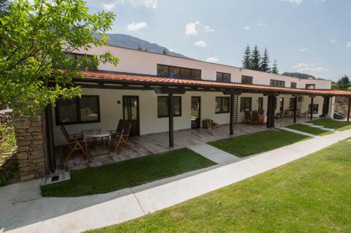 Apartmani "Kafa " i "Vino " in Dimitrovgrad