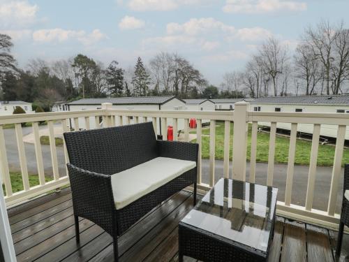 ทัศนียภาพภายนอกโรงแรม, Woodlands Platinum WO29 in รัททิน