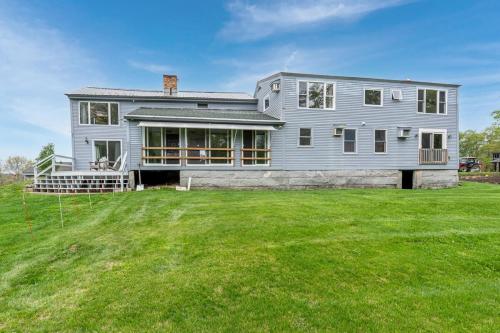 B - Porch Suite on Miles Smith Farm in 勞敦