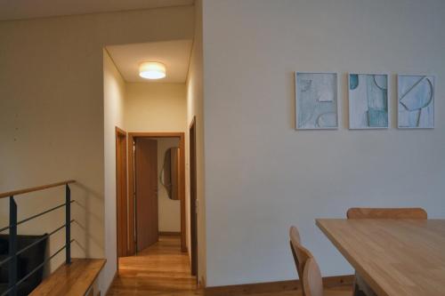 One-Bedroom Apartment image 7