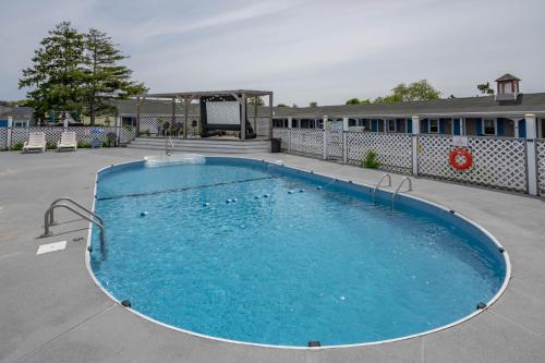 Jonathan Edwards Motel in Dennis Port