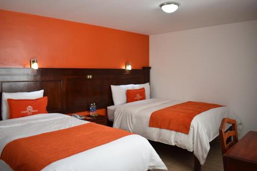 Twin Room image 4