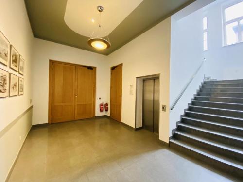 Apartment image 5