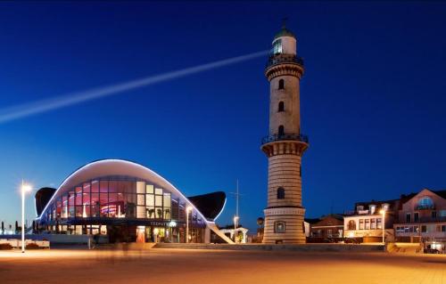 Captain Wotan in Warnemünde, Deutschland