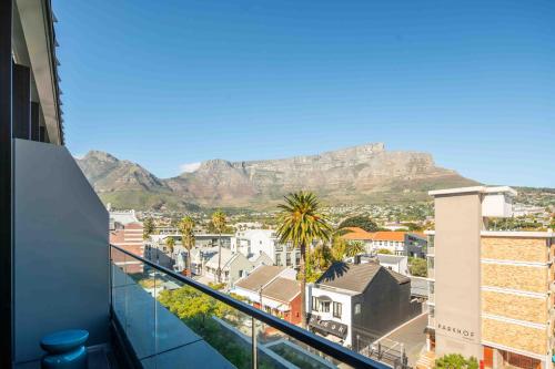 Canopy by Hilton Cape Town Longkloof - image 2