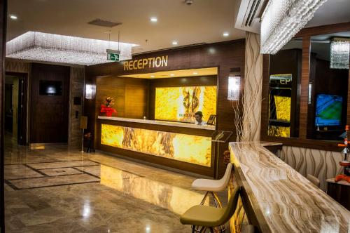 ล็อบบี้, โรงแรมแกรนด์ เตอร์ควอซ (Grand Turkuaz Hotel) in เบอร์ซา